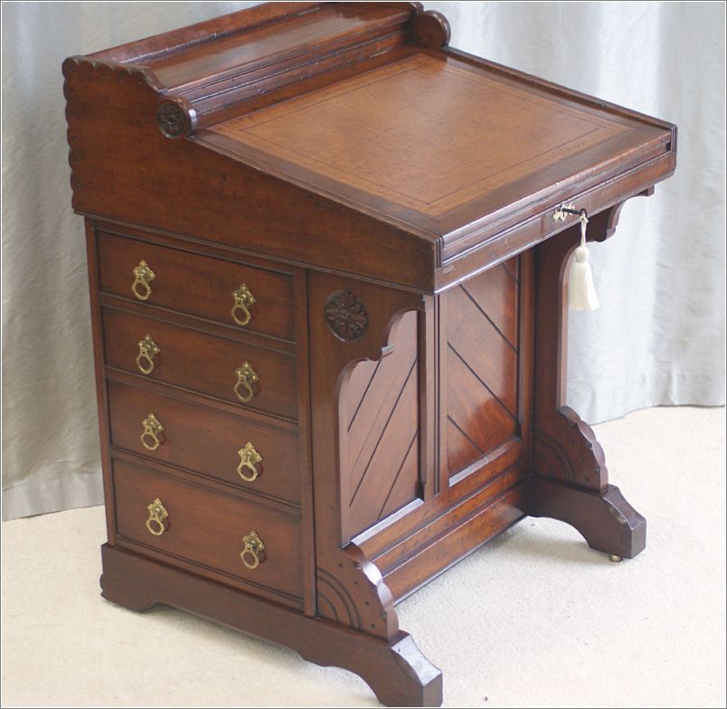 4027 Antique Walnut Arts & Crafts Davenport Desk (4)